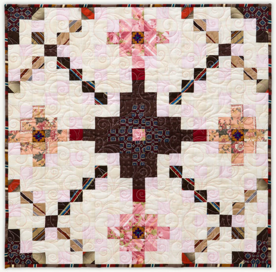 'Clyde&Margaret's Mesa', a memorial quilt designed by Lori Mason